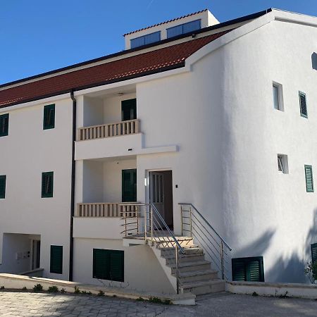 Ferienwohnung Tia Maria Bol Exterior foto
