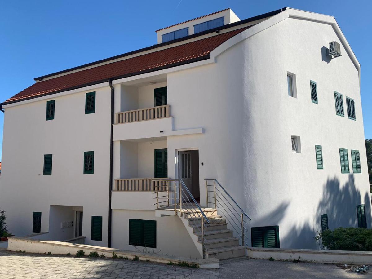 Ferienwohnung Tia Maria Bol Exterior foto